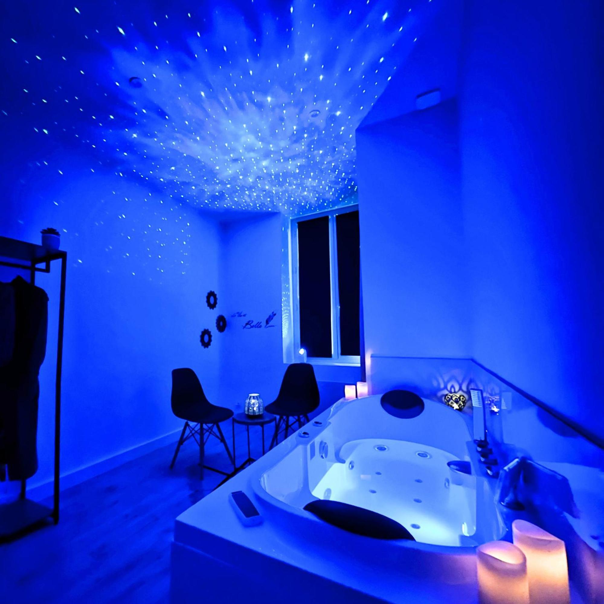 Cinema & Jacuzzi Aux Etoiles - Casabianca Suite Сент-Етьєн Екстер'єр фото
